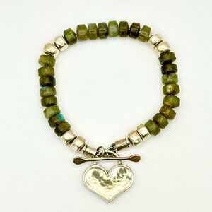 Silpada Retired Vintage B0704 Labradorite  Sterling Silver Heart Toggle Bracelet